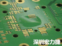 散熱差可能導(dǎo)致PCB阻焊層的剝離。