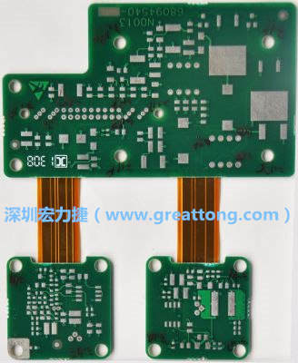 FPCB可作為多片功能載板的連接軟式板材。