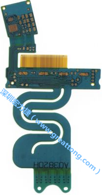 針對需要大幅撓曲應用的特殊結構造型，F(xiàn)PCB可進行彈性雷射裁型，讓FPCB材料的撓曲能力更佳。